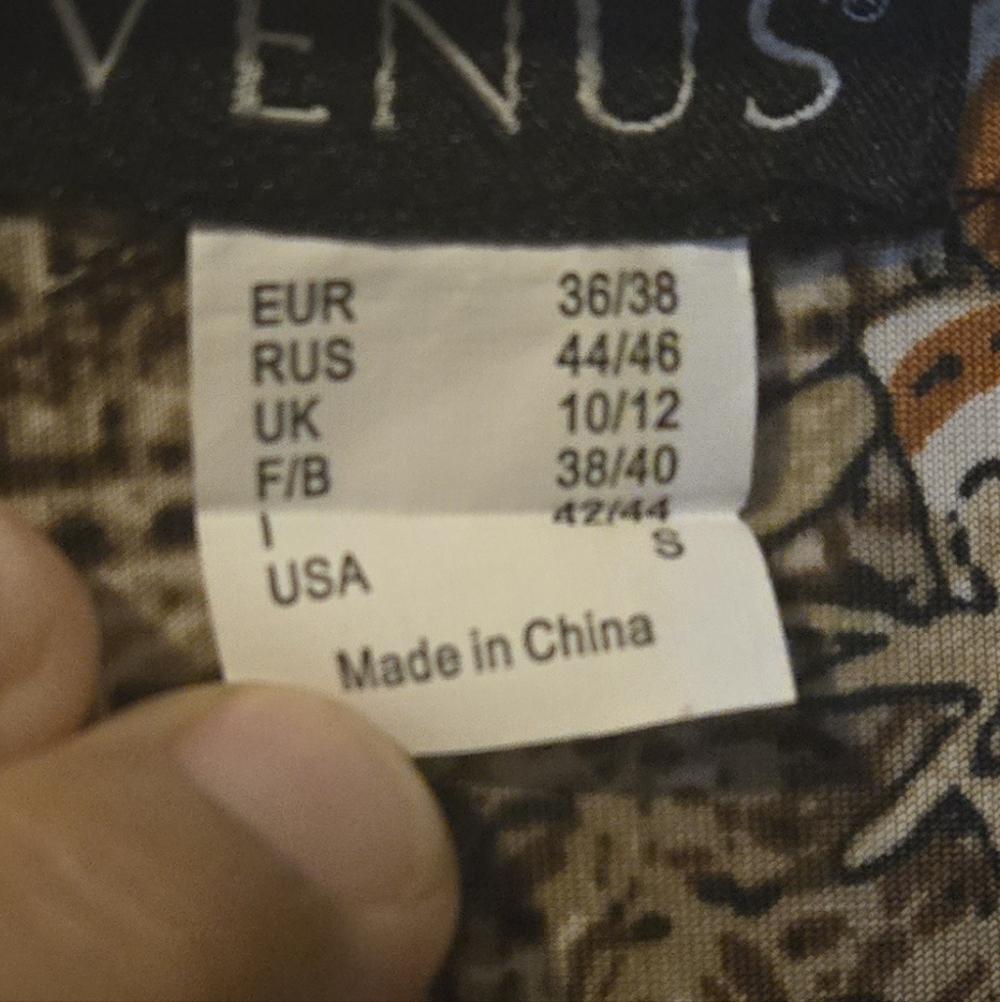 VENUS Paisley Print Jumpsuit in Cream and Brown - Picture 2 of 6